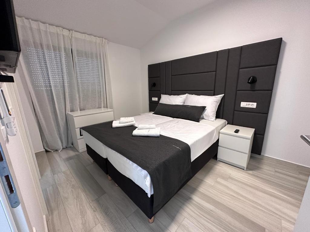 Luxury Apartments Marty Malinska Εξωτερικό φωτογραφία